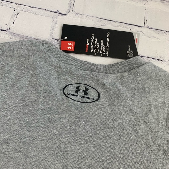 under armour shirt - Picture 5 of 5